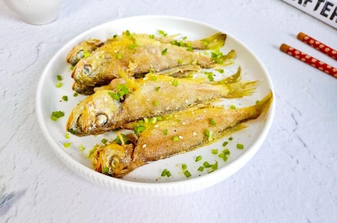 香煎小梅鱼