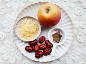 准备好所有食材。