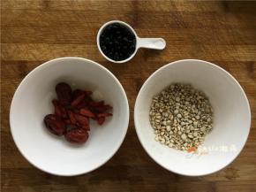 将所有食材洗净