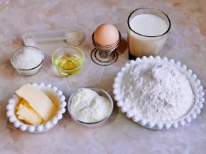 准备食材并称重。