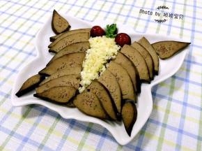 自制白切猪肝味道超级棒入口香浓味美让人唇齿留香回味无穷