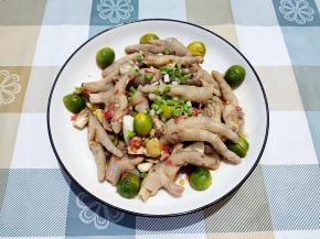 最后全部拌匀就可以吃了。