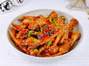 我追剧的零食。