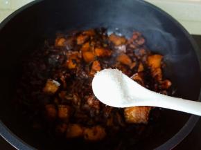 加一点味精提鲜。