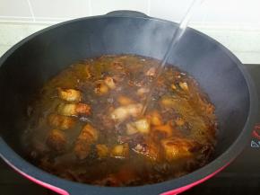 加入适量的开水。