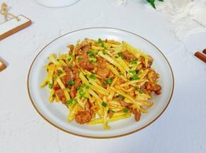 笋丝鲜美，牛肉滑嫩。