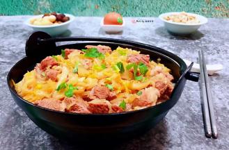 酸菜入口那种独有的味道让人爱的不得了