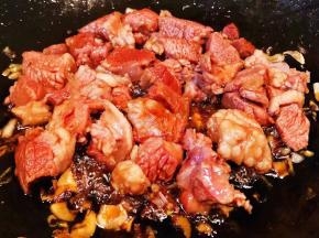  大火炒匀入味