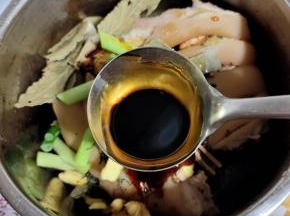 半大勺老抽调色！