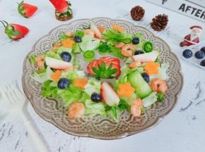 低脂低餐的圣诞花环时蔬沙拉，颜值担当哦！