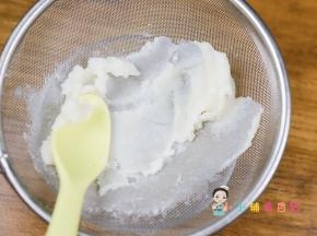 用筛子过筛这样才更细腻好挤这个一定不能省略