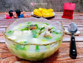 黑鱼豆腐汤营养价值非常丰富经常食用对身体有益