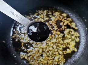 一勺蚝油，