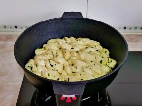 花卷胚明显变大小火煎。