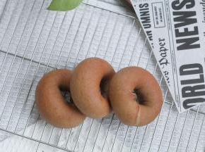 烤完取出冷凉，密封打包即可！忍不住偷偷吃一个，很香！