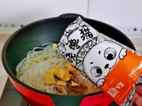 加入腐竹。