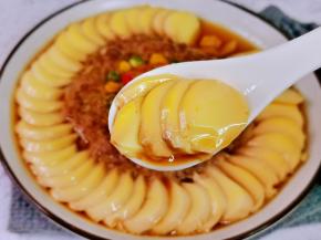 一勺一勺好吃停不下来。