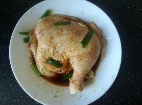 按摩均匀，腌制30分钟