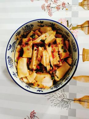 翻拌均匀即可食用！