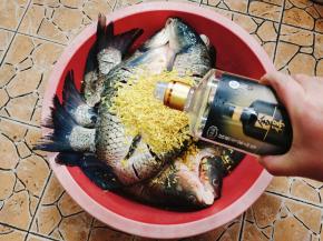 加入300毫升的白酒！