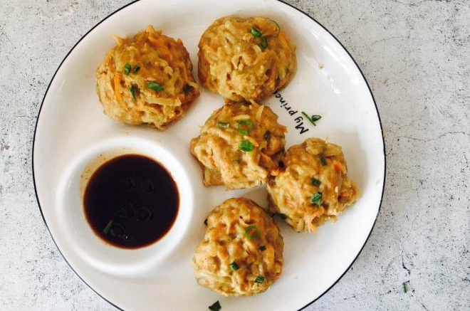 低脂的土豆菜团子