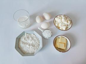 所有食材称重备用。