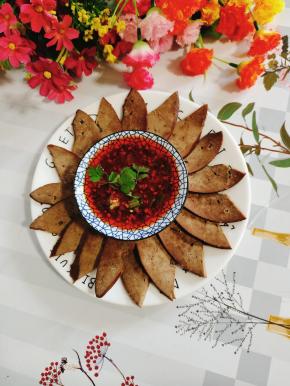 羊肝蘸着料汁儿吃，下酒必备！太美味啦！