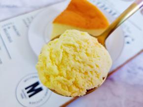 轻乳酪蛋糕可以品尝了，下午茶时光来块乳酪蛋糕，口感丝滑！停不下来的节奏啊！