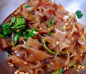 将所有的调味料拌匀入味即可