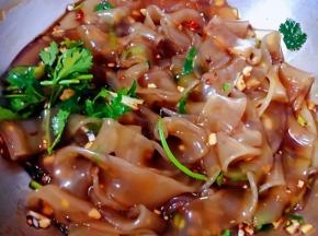 将所有的调味料拌匀入味即可