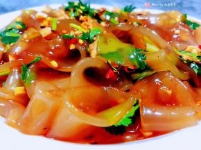 每每吃酸辣宽粉都会是光盘行动因为好吃到爆哦