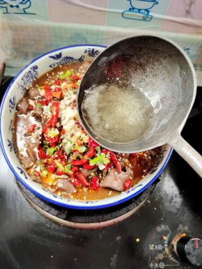 淋上热油即可！