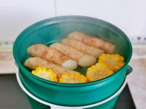 山药与玉米蒸熟啦！