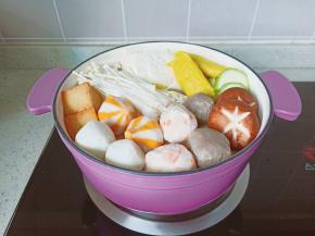 依次码上所有食材【除方便面以外】