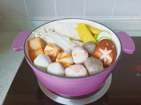 依次码上所有食材【除方便面以外】