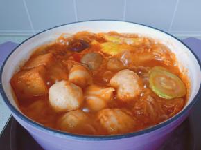 开大火将丸子煮熟