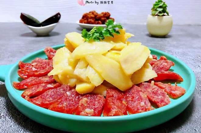 茭白炒腊肠