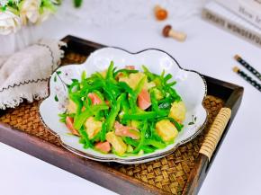 简单快手家常小炒。