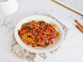 色香味俱全的酱香饼在家分分钟搞定！