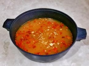 再加入纯净水，加入猪油。