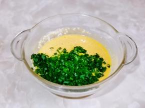 加入切好的葱花。