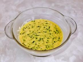 充分搅拌均匀。