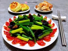 搭配韭菜盒子和烤鸡一起吃太棒了