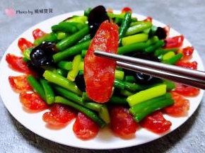 腊肠独有的香味入口唇齿留香回味无穷