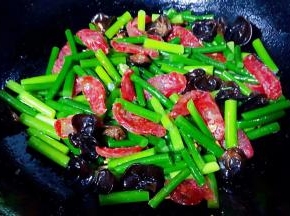 所有食材调味均匀即可出锅享用