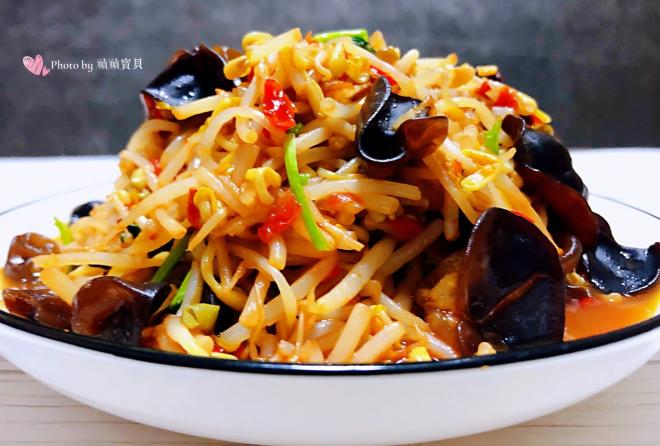 辣炒木耳黄豆芽