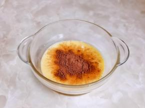 再筛入可可粉。