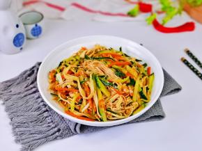 简单快手家常凉拌菜。