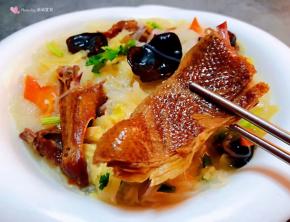 腊鹅入口香浓无比让人唇齿留香回味无穷