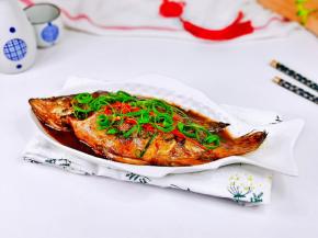 简单零失败的红烧桂鱼。